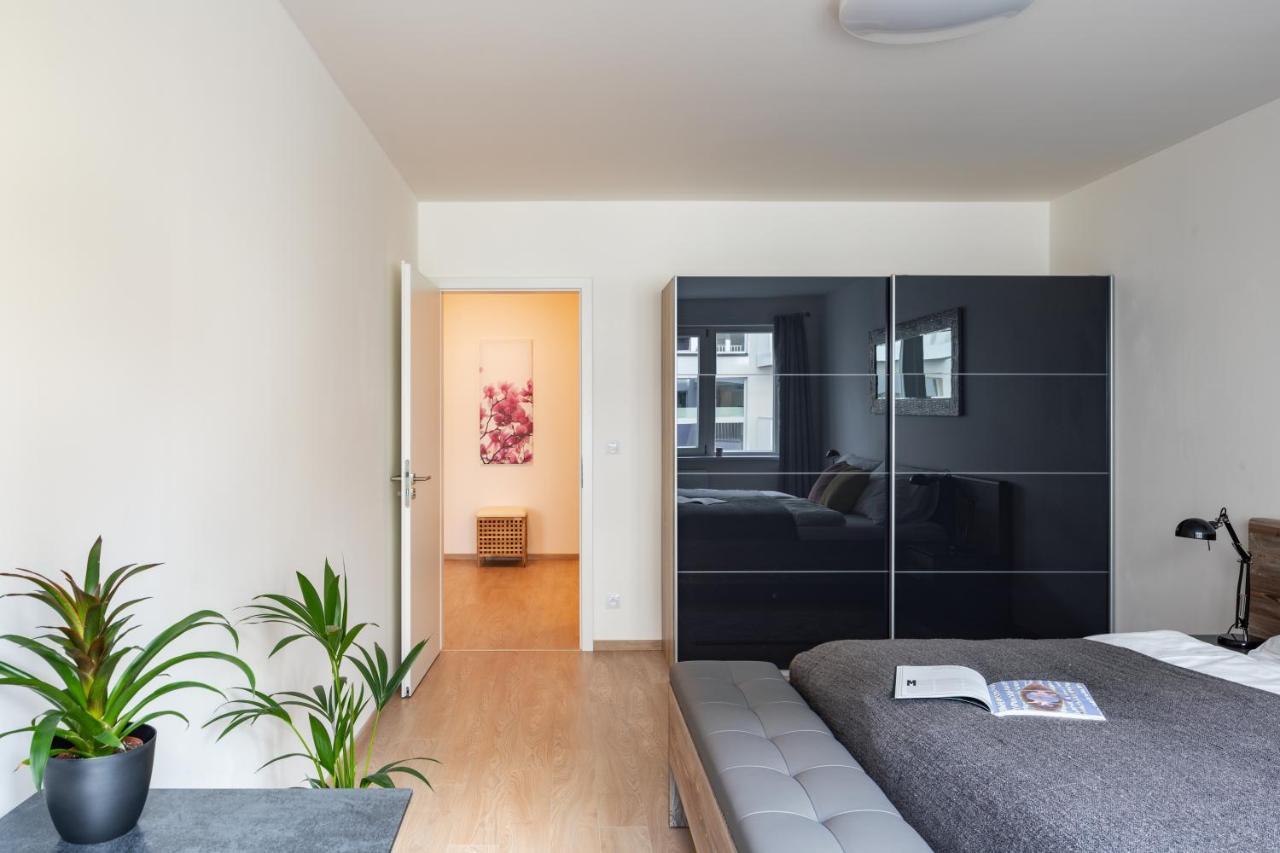 Prague Days - Exclusive Condo In Trendy Neighbourhood Exterior photo